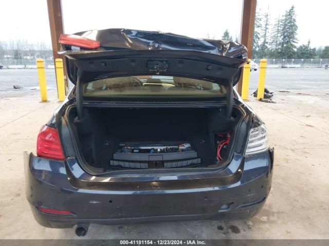 WBA3B1C53FP831462 BMW 320i