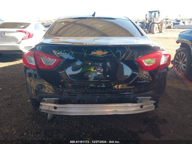 Chevrolet Cruze Ls Auto 2018 1G1BC5SM8J7242999 Image 17