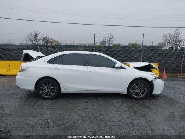 4T1BF1FK3GU211293 Toyota CAMRY SE