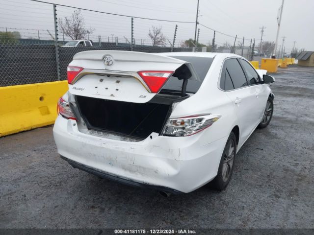 4T1BF1FK3GU211293 Toyota CAMRY SE