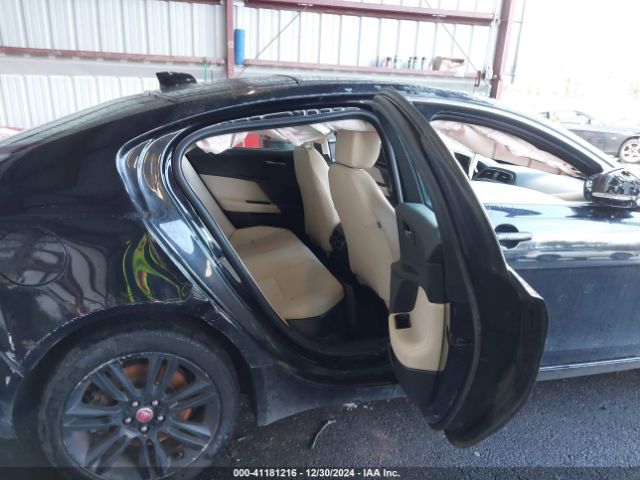 SAJAD4FX8KCP49006 Jaguar Xe 25t Premium