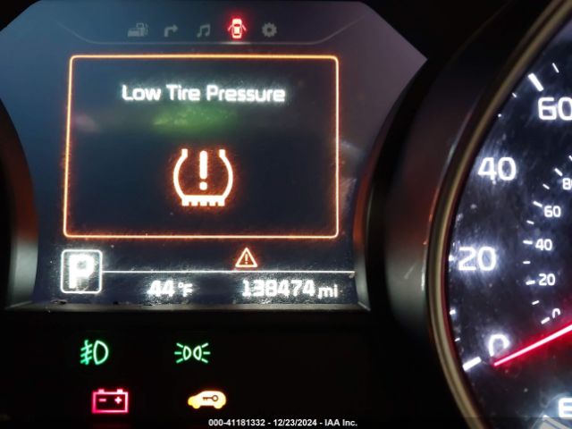 KNDMC5C16F6018633 KIA Sedona Sx