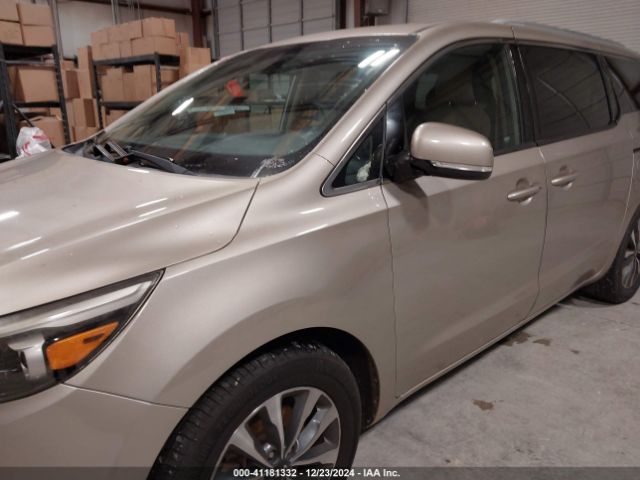 KNDMC5C16F6018633 KIA Sedona Sx
