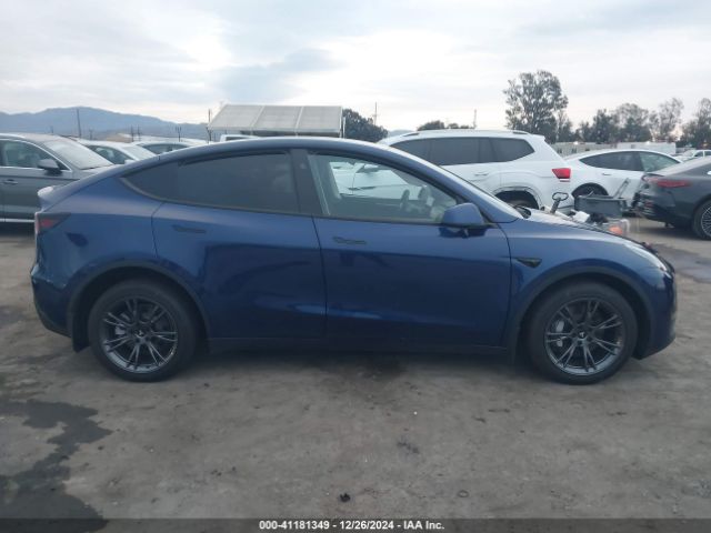 7SAYGDEE7RF184817 Tesla Model Y Long Range Dual Motor All-wheel Drive