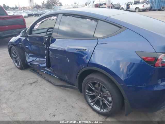 7SAYGDEE7RF184817 Tesla Model Y Long Range Dual Motor All-wheel Drive