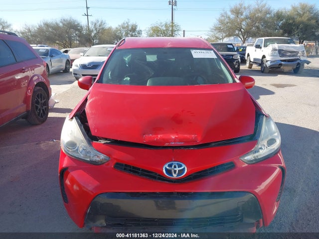 Toyota Prius V Two 2015 JTDZN3EU0FJ037056 Image 12