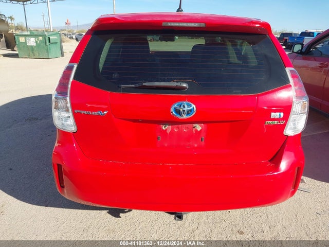 Toyota Prius V Two 2015 JTDZN3EU0FJ037056 Image 16