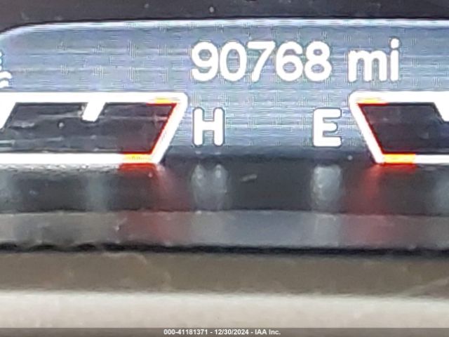 1C4PJMDSXHW599013 Jeep Cherokee Limited 4x4