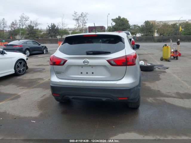 JN1BJ1CPXHW034625 Nissan Rogue Sport S