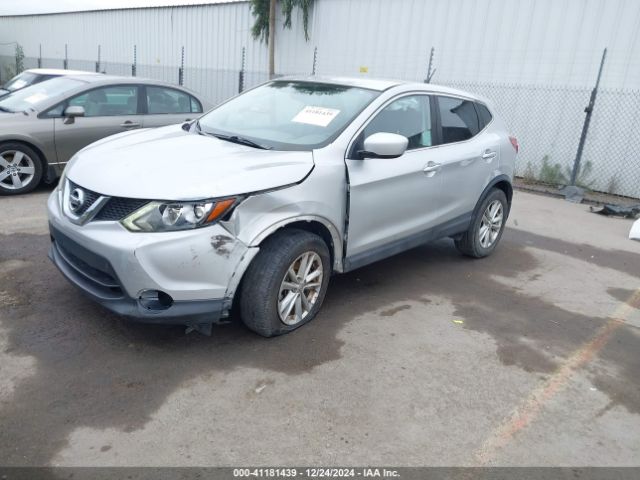 JN1BJ1CPXHW034625 Nissan Rogue Sport S