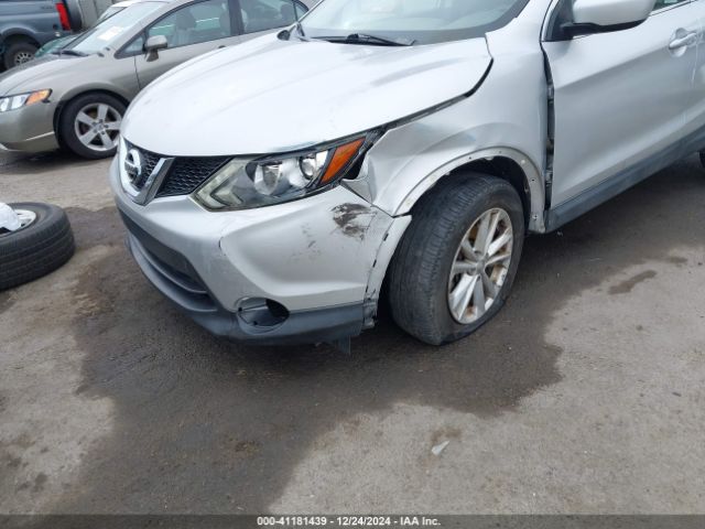 JN1BJ1CPXHW034625 Nissan Rogue Sport S