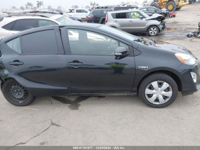 JTDKDTB3XG1119989 Toyota Prius C Two