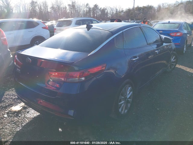 5XXGT4L3XJG242796 KIA Optima S