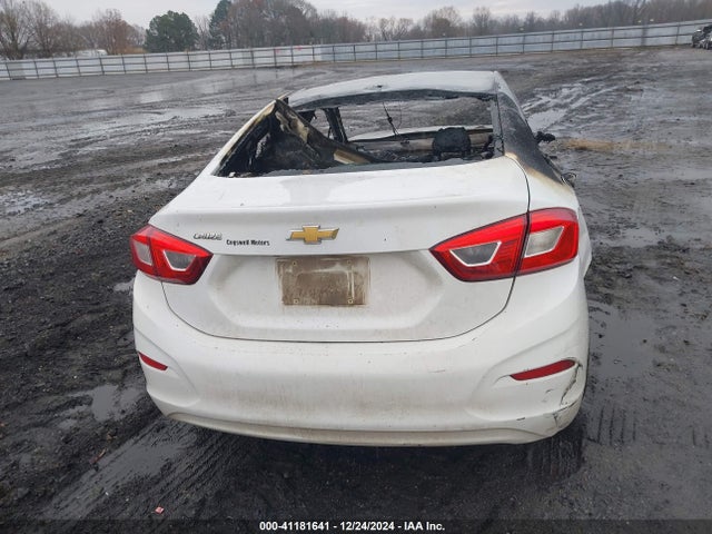 Chevrolet Cruze Ls Auto 2018 1G1BC5SM5J7140575 Image 12