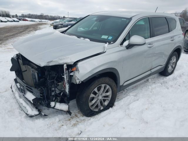 5NMS2CAD9KH088605 Hyundai Santa Fe Se