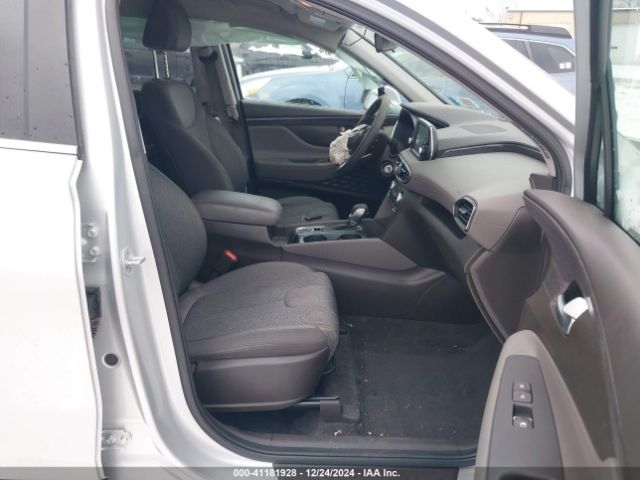 5NMS2CAD9KH088605 Hyundai Santa Fe Se