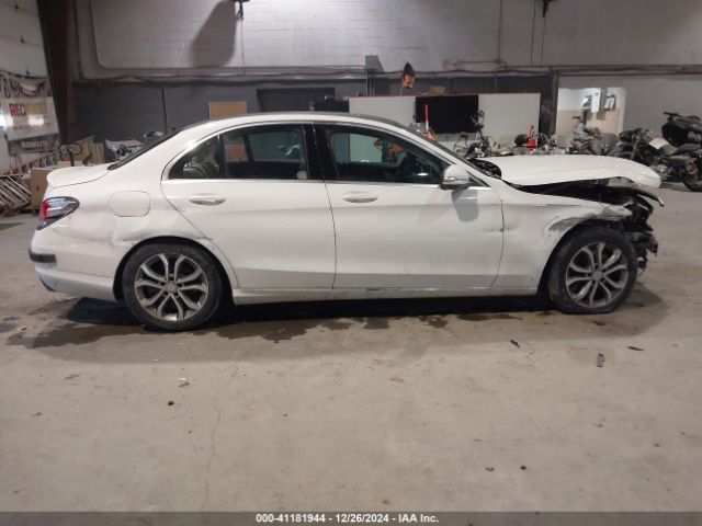 55SWF4JB7FU080812 Mercedes-Benz C 300 Luxury/sport