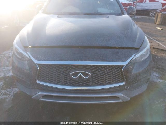 SJKCH5CR3JA048520 Infiniti Qx30 Luxury
