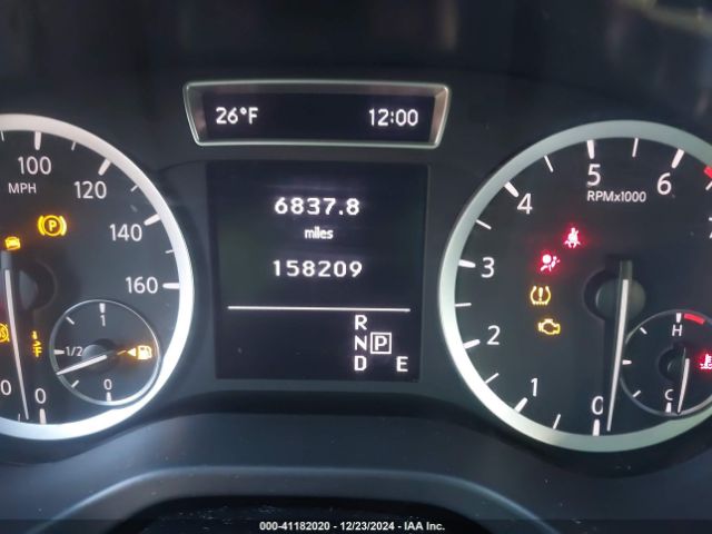 SJKCH5CR3JA048520 Infiniti Qx30 Luxury