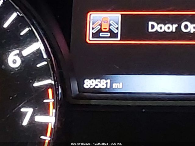 5N1DR2MMXHC639752 Nissan Pathfinder Sv