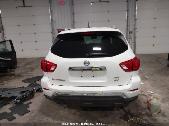5N1DR2MMXHC639752 Nissan Pathfinder Sv