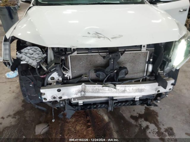 5N1DR2MMXHC639752 Nissan Pathfinder Sv