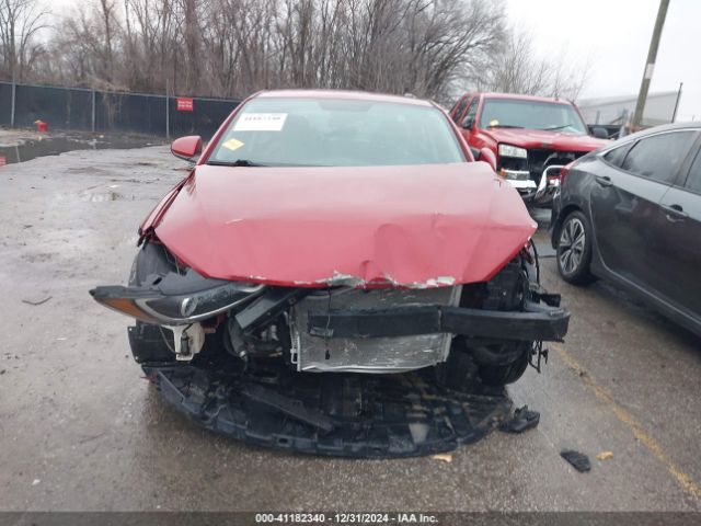 5NPD84LF3JH301559 Hyundai ELANTRA SEL