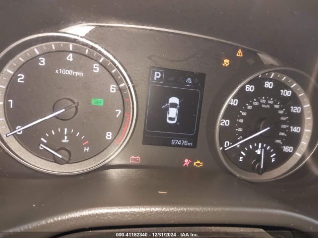 5NPD84LF3JH301559 Hyundai ELANTRA SEL