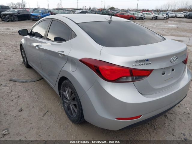 5NPDH4AE3FH551045 Hyundai ELANTRA SE