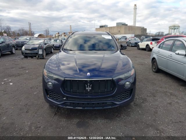ZN661YUSXHX230499 Maserati LEVANTE S