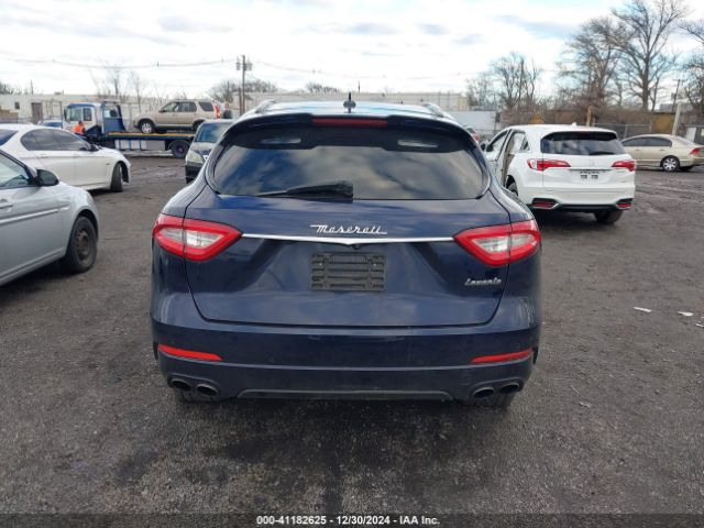 ZN661YUSXHX230499 Maserati LEVANTE S