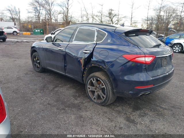ZN661YUSXHX230499 Maserati LEVANTE S
