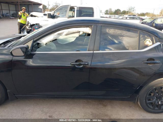 3N1AB8BV6MY327698 Nissan Sentra S Xtronic Cvt