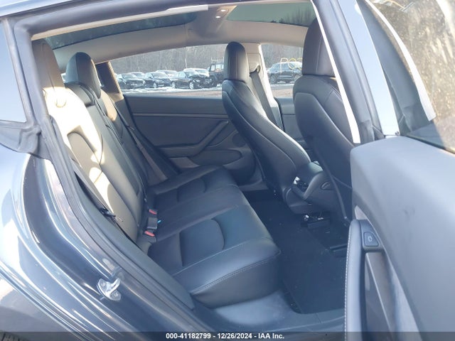 2022 TESLA MODEL 3 5YJ3E1EB9NF176410 Photo 7