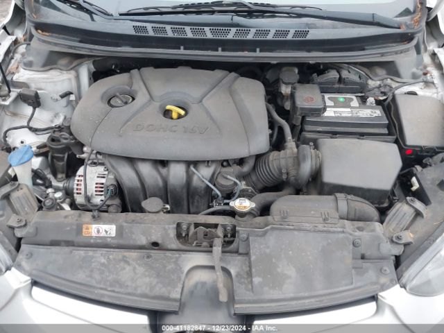 5NPDH4AE4FH556237 Hyundai ELANTRA SE