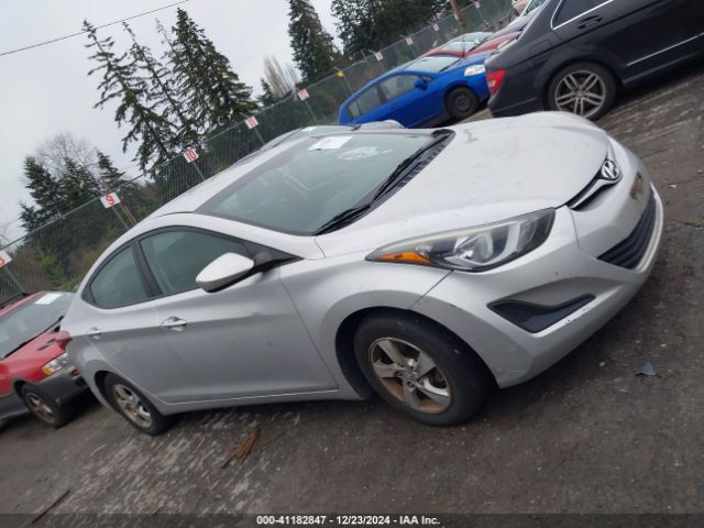 5NPDH4AE4FH556237 Hyundai ELANTRA SE