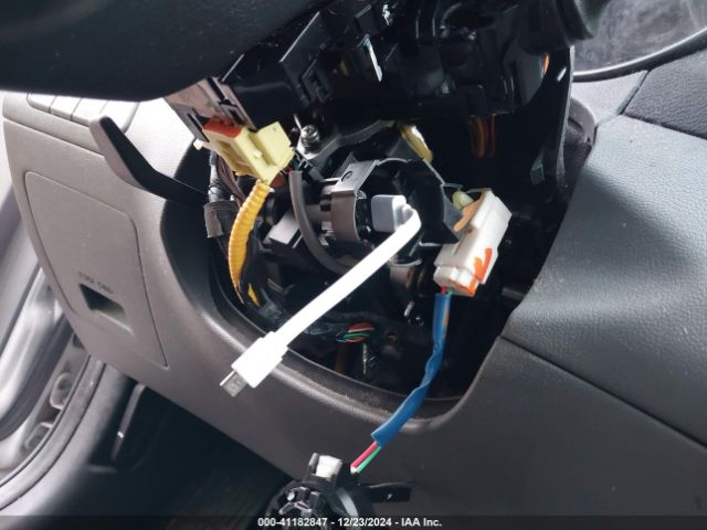5NPDH4AE4FH556237 Hyundai ELANTRA SE
