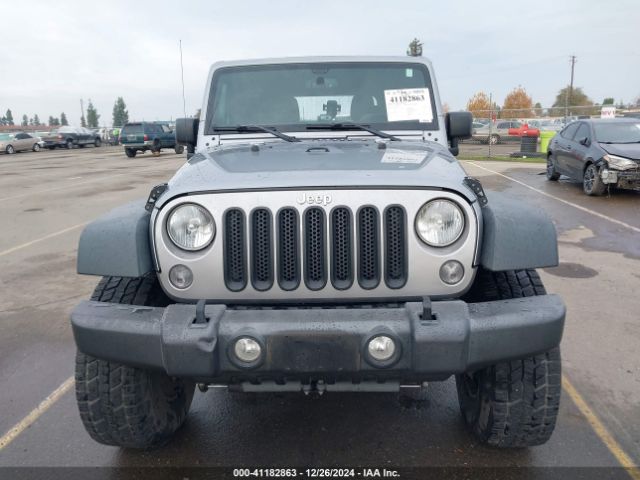 1C4BJWDG4FL557193 Jeep Wrangler Unlimited Sport