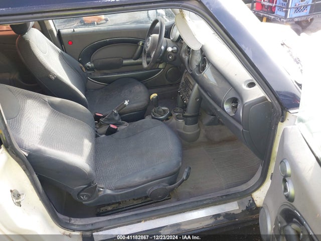 2004 MINI COOPER WMWRC33444TJ53500 Photo 4