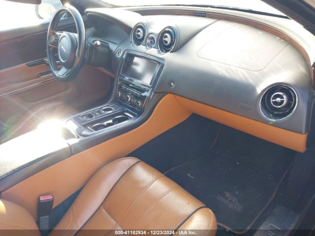 2011 JAGUAR XJ SAJWA1GE7BMV03312 Photo 4
