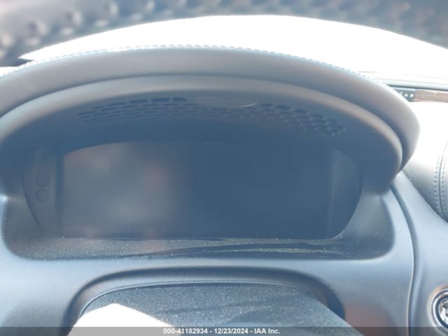 2011 JAGUAR XJ SAJWA1GE7BMV03312 Photo 6