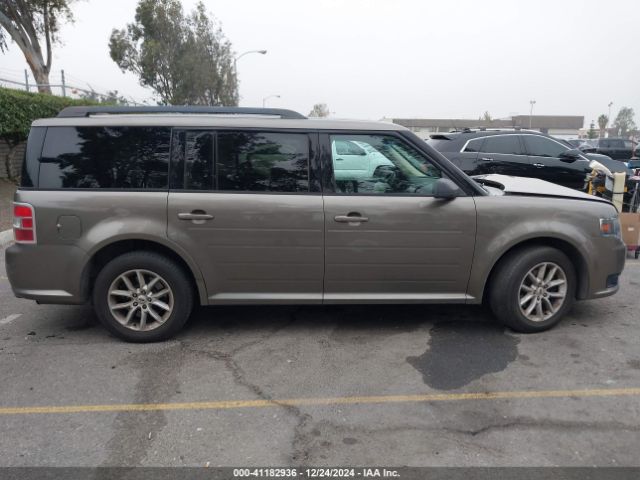2FMGK5B8XEBD16872 Ford FLEX SE