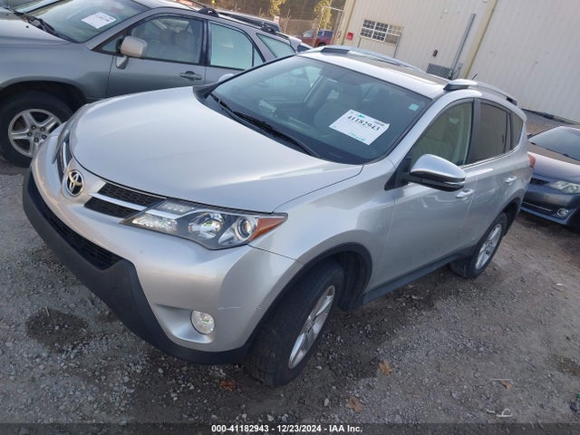 Toyota Rav4 Xle 2014 2T3WFREVXEW083473 Image 2