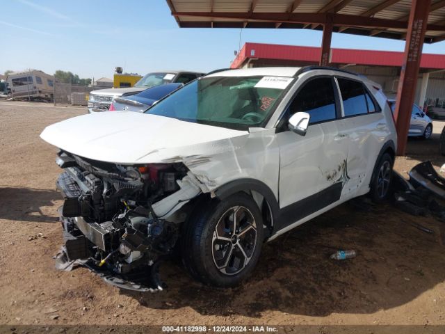 KNDCR3LE8R5155763 KIA NIRO EX