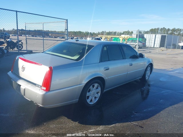 2006 CADILLAC DTS 1G6KD57966U124406 Photo 3