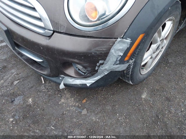 2012 MINI COOPER CLUBMAN WMWZF3C58CT189768 Photo 5