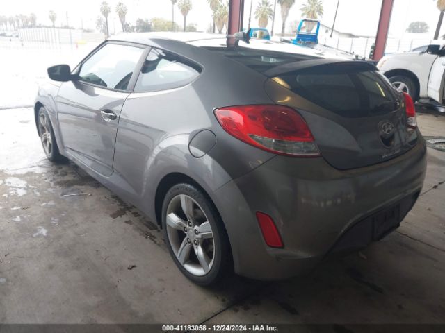 KMHTC6AD1FU225548 Hyundai Veloster