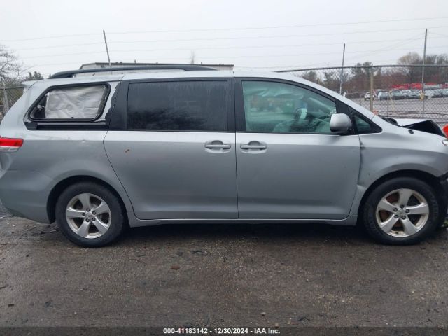 5TDKK3DCXES422936 Toyota Sienna Le V6 8 Passenger