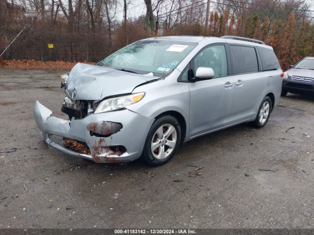5TDKK3DCXES422936 Toyota Sienna Le V6 8 Passenger