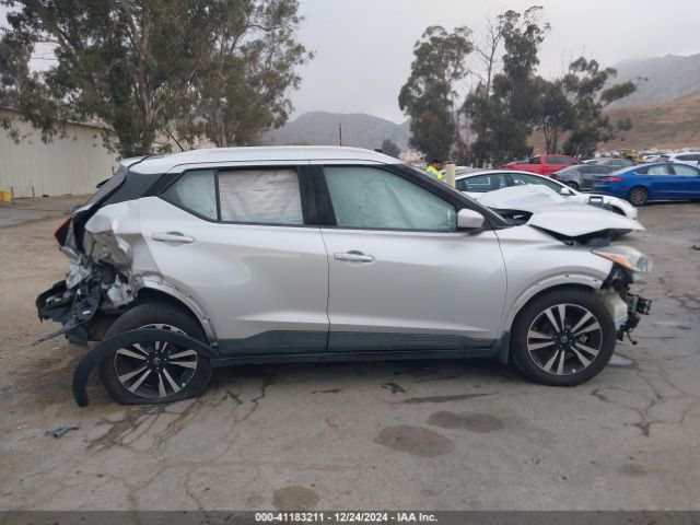 3N1CP5CUXJL522436 Nissan KICKS SV
